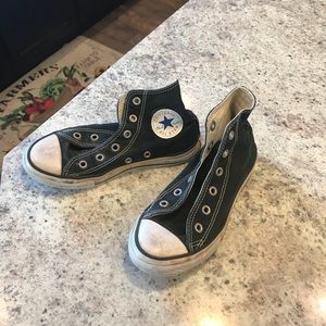 Boys converse